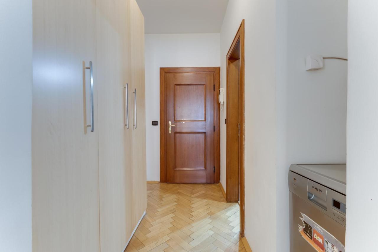 Charles Bridge Royal Apartments - Castle District Прага Экстерьер фото